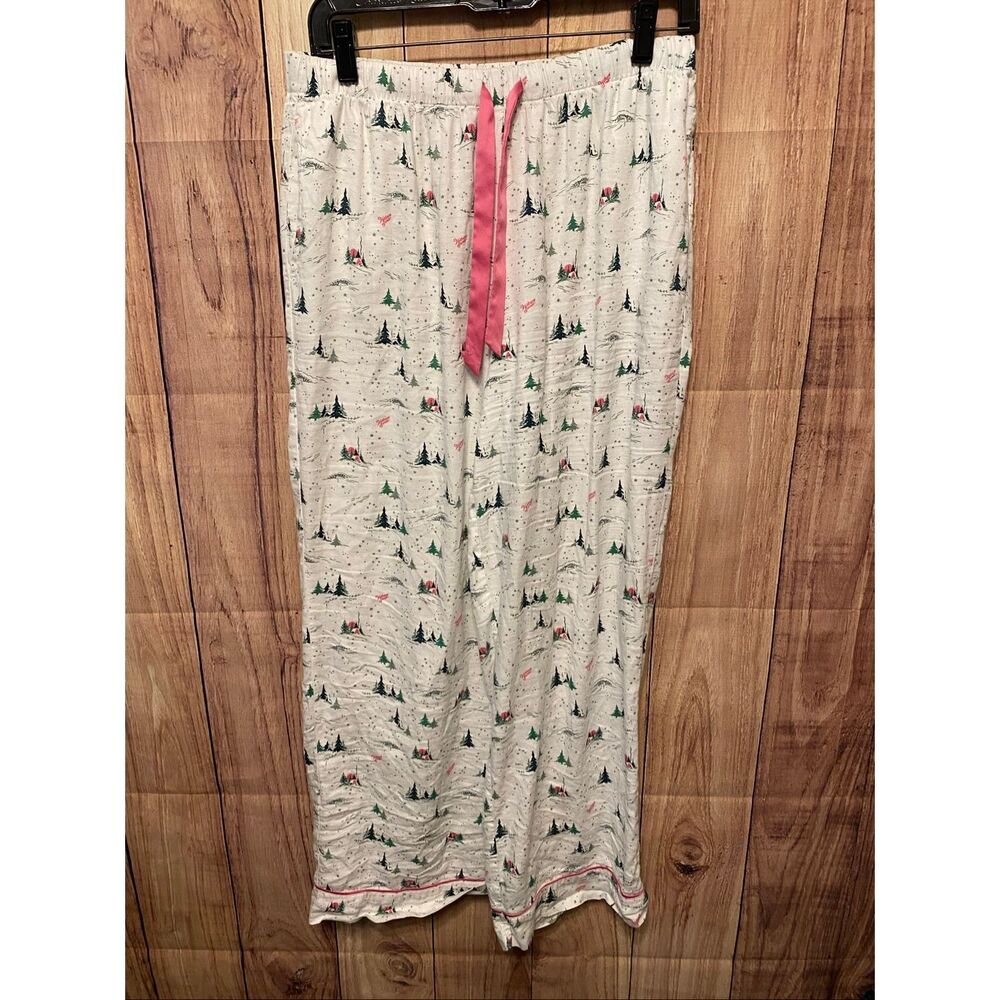 Victoria’s Secret Medium Short lounge pajama pants white holidays trees winter
